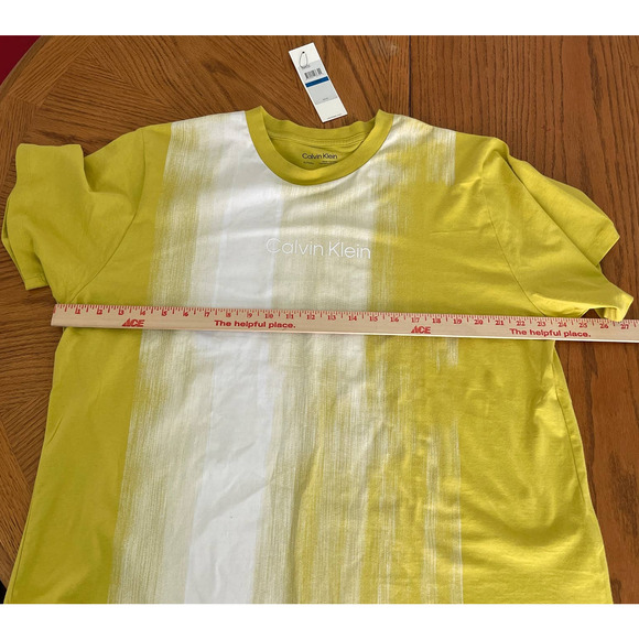 NWT Calvin Klein T-shirt Unisex Sz XL NWT - Picture 5 of 6